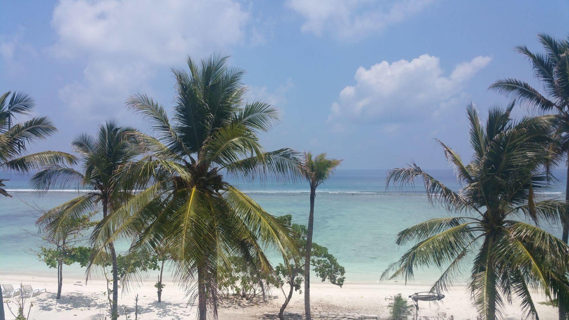 Hathaa Beach Maldives Хулхумале Экстерьер фото